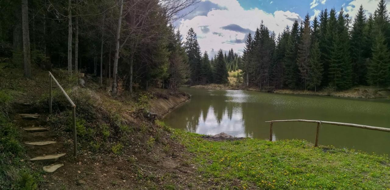 Tihuta Retreat Hotel Báránykő Kültér fotó